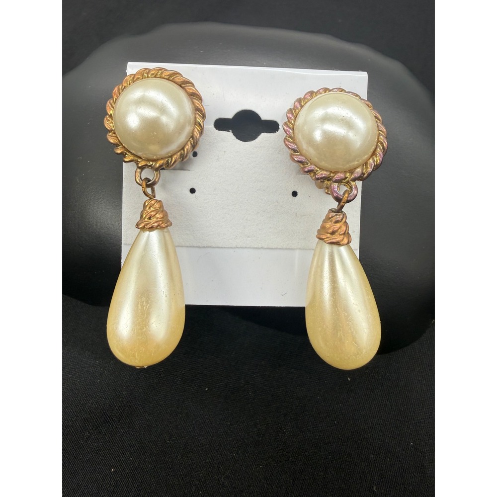 Vintage Faux Pearl Drop Clip On Earrings Gold Tone Rope Border Teardrop Glam